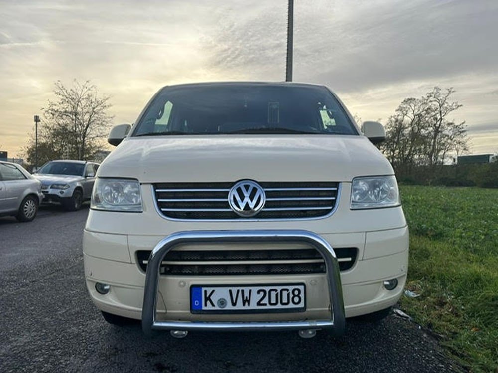 Großraumtaxi der Flotte von Taxi Köln Aziz Altay